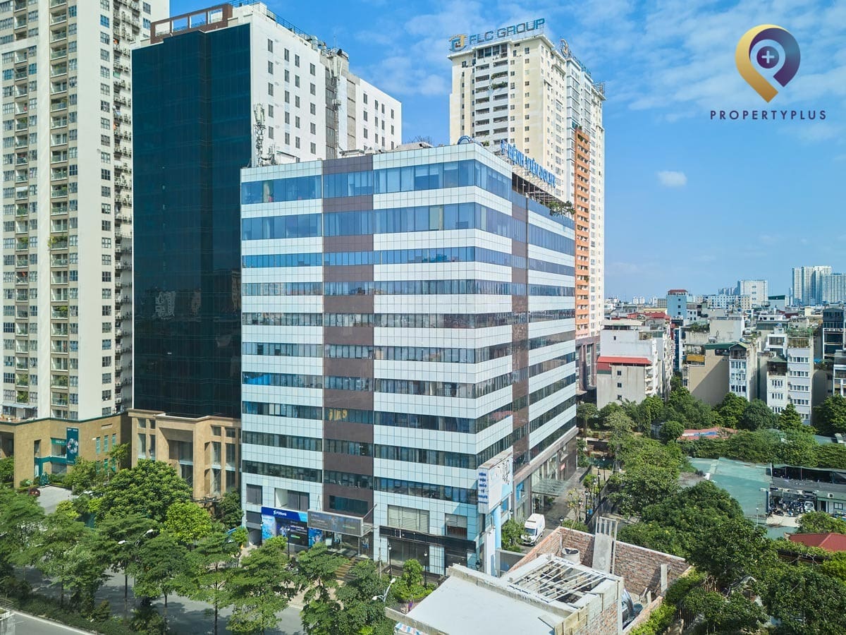 Góc nhìn khác của tòa nhà Suced với cảnh quan xung quanh tại Nam Từ Liêm - hình ảnh từ Property Plus